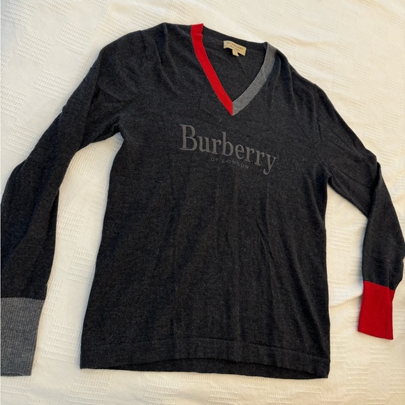 Burberry Embroidered Logo Merino Wool V-neck Sweater - Picture 4 of 5